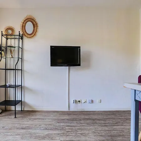 Apartamento Lx102 T2 Balcon & Piscine - A 2 Pas Des Plages *